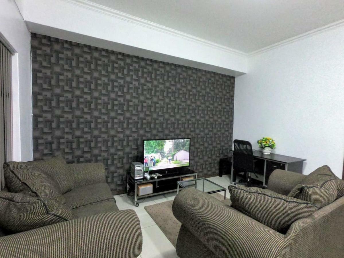 Stylish 2-Bed In Urban Park, Umhlanga Apartment Durban Luaran gambar